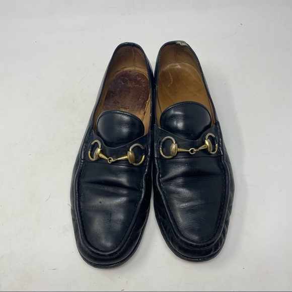 Gucci Black Leather Loafers with Gold Accents - Picture 3 of 13